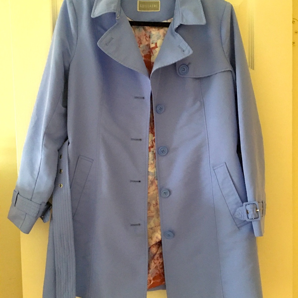 Beautiful Guillaume rain trench coat excellent condition